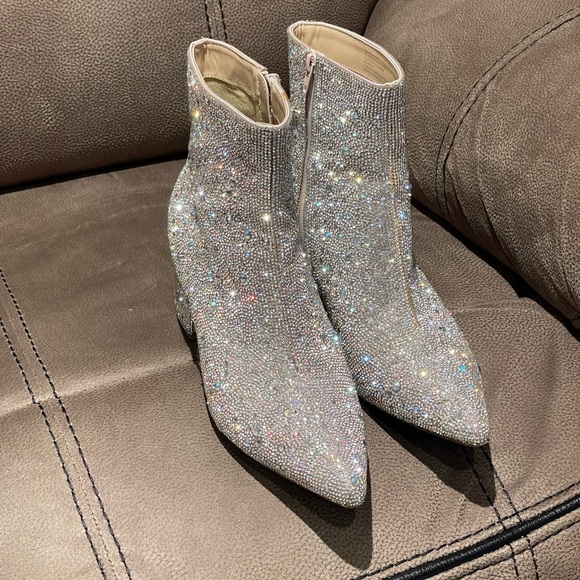 Betsey Johnson Sparkly boots size 10 - Picture 1 of 5